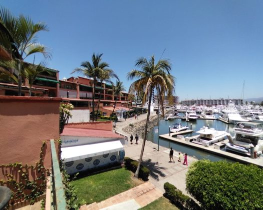 Condo Puesta del Sol 2208