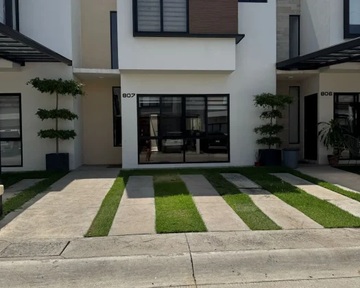 Vilanova 807 – House for Sale in Jarretaderas | Green Realty Mexico